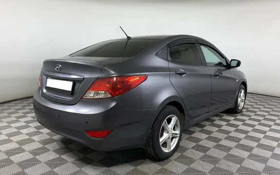 Hyundai Solaris 1.60 механика, фото №1