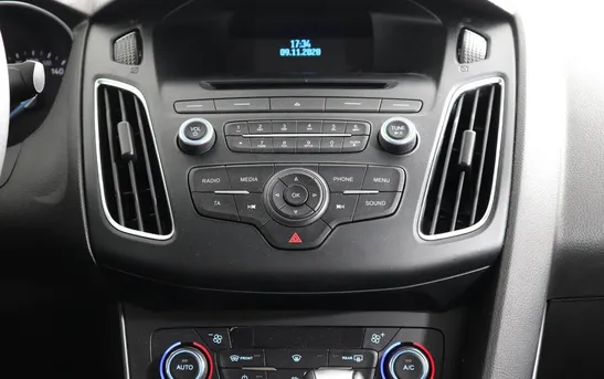 Ford Focus 1.60 робот, фото №1