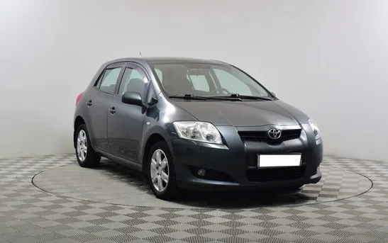Toyota Auris 1.60 механика, фото №1