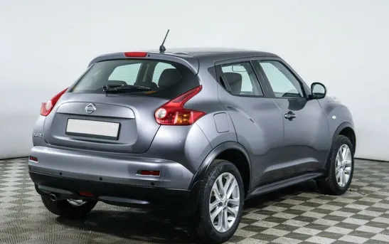 Nissan Juke 1.60 механика, фото №1