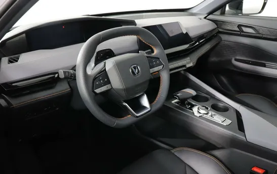 Changan UNI-V 1.50 робот, фото №1