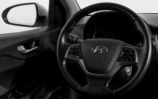 Hyundai Solaris 1.60 автомат, фото №1