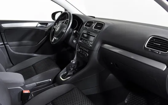 Volkswagen Golf 1.60 робот, фото №1