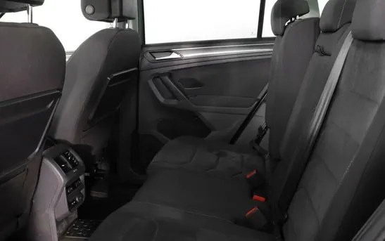Volkswagen Tiguan 1.40 робот, фото №1