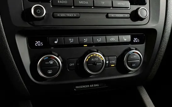 Volkswagen Jetta 1.60 автомат, фото №1