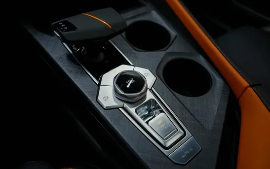 Changan UNI-V 1.50 робот, фото №1