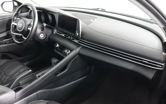 Hyundai Elantra 2.00 автомат, фото №1