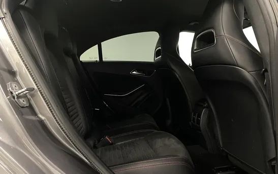 Mercedes-Benz CLA 1.60 робот, фото №1
