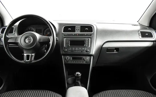Volkswagen Polo 1.60 механика, фото №1