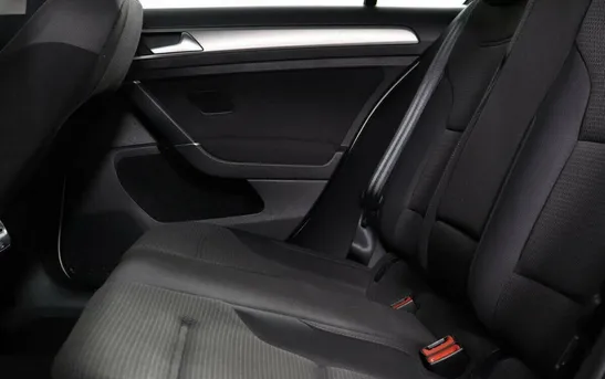 Volkswagen Golf 1.40 робот, фото №1