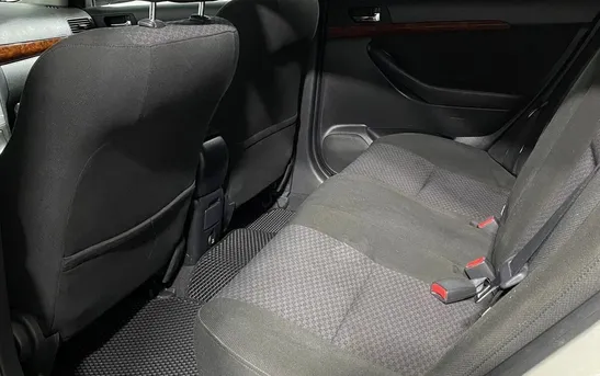 Toyota Avensis 1.80 механика, фото №1
