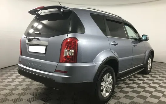 SsangYong Rexton 2.70 автомат, фото №1