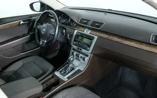 Volkswagen Passat 1.80 робот, фото №1