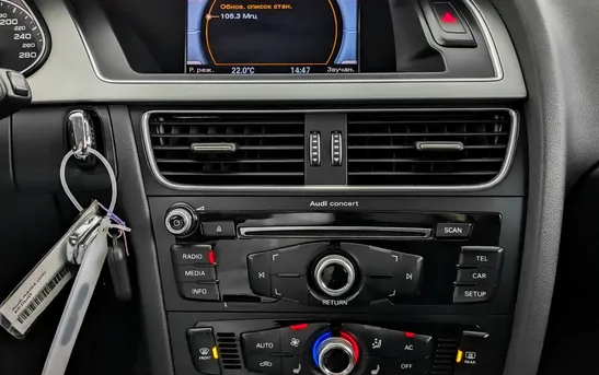 Audi A4 1.80 вариатор, фото №1