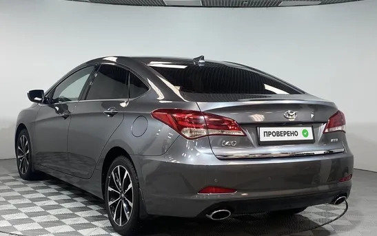 Hyundai i40 2.00 автомат, фото №1