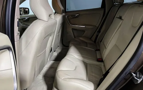 Volvo XC60 2.40 автомат, фото №1