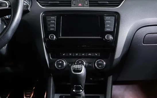 Skoda Octavia 1.80 механика, фото №1