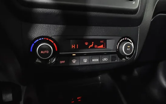 Kia Rio 1.60 механика, фото №1
