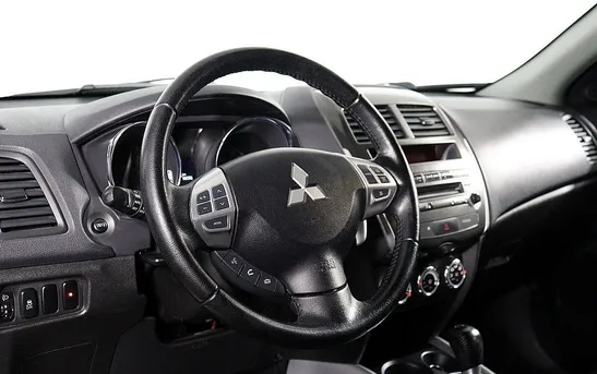 Mitsubishi ASX 1.80 вариатор, фото №1