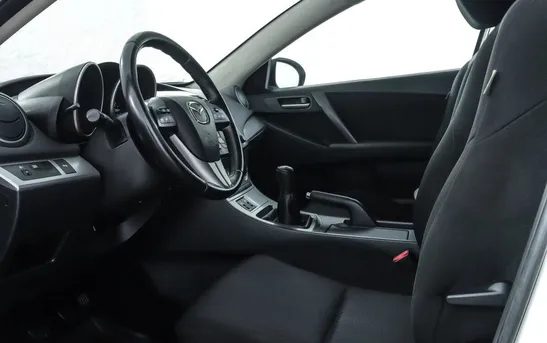 Mazda 3 1.60 механика, фото №1