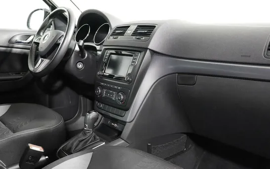 Skoda Yeti 1.40 робот, фото №1