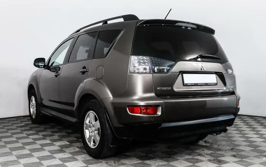 Mitsubishi Outlander 2.40 вариатор, фото №1