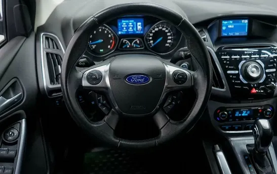 Ford Focus 2.00 робот, фото №1