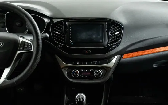 Lada (ВАЗ) Vesta 1.60 механика, фото №1