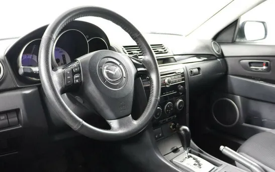 Mazda 3 1.60 автомат, фото №1