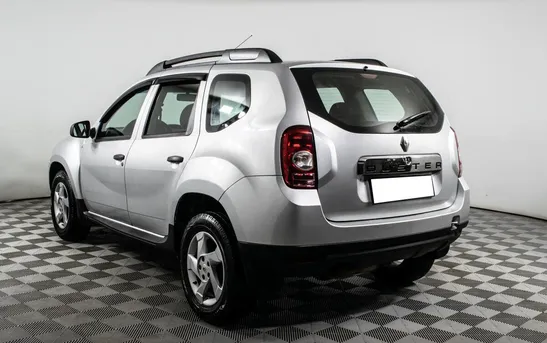 Renault Duster 2.00 автомат, фото №1