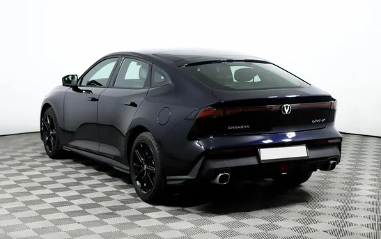Changan UNI-V 1.50 робот, фото №1