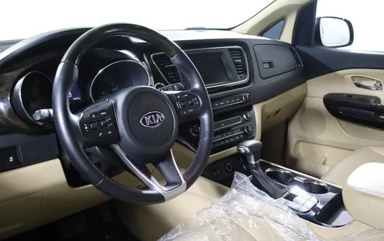 Kia Carnival 2.20 автомат, фото №1