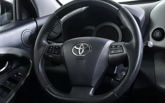 Toyota RAV4 2.00 вариатор, фото №1