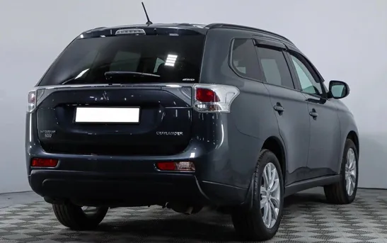 Mitsubishi Outlander 2.40 вариатор, фото №1