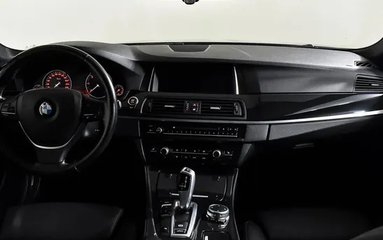 BMW 5 серии 2.00 автомат, фото №1