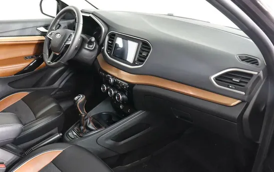 Lada (ВАЗ) Vesta 1.60 механика, фото №1