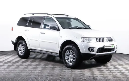 Mitsubishi Pajero Sport 2.50 автомат, фото №1