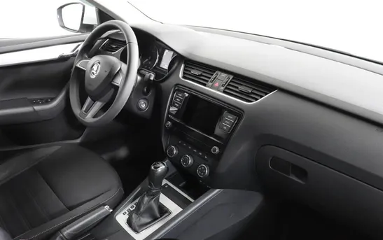 Skoda Octavia 1.40 робот, фото №1