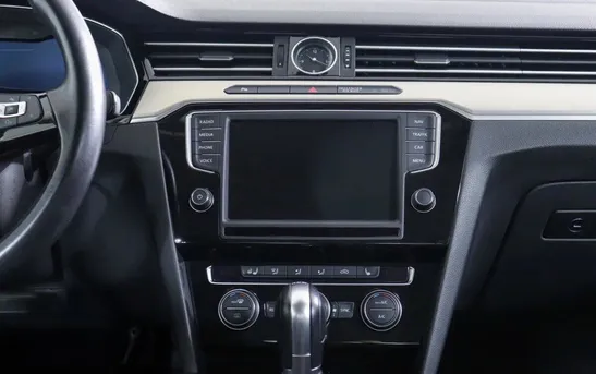 Volkswagen Passat 1.40 робот, фото №1