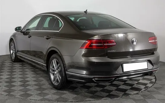 Volkswagen Passat 1.80 робот, фото №1
