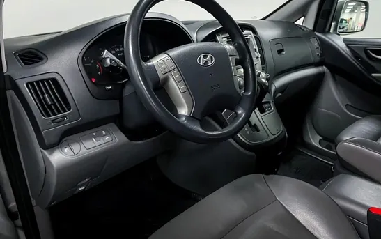 Hyundai Grand Starex 2.50 автомат, фото №1