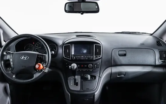 Hyundai Grand Starex 2.50 автомат, фото №1
