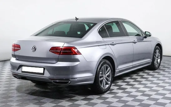 Volkswagen Passat 1.80 робот, фото №1