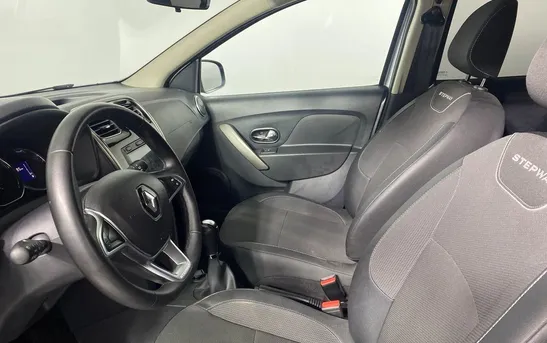 Renault Sandero 1.60 автомат, фото №1