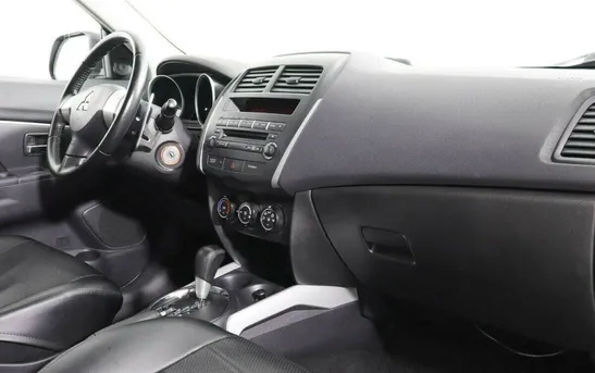 Mitsubishi ASX 1.80 вариатор, фото №1