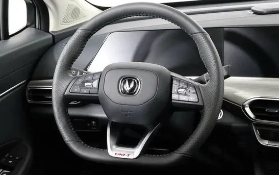Changan UNI-T 1.50 робот, фото №1