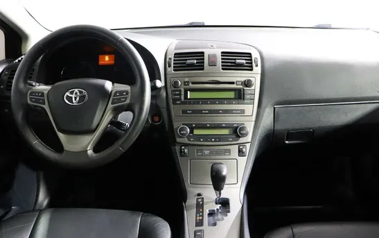 Toyota Avensis 1.80 вариатор, фото №1