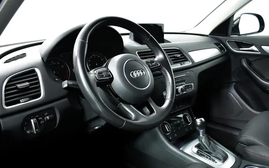 Audi Q3 2.00 робот, фото №1