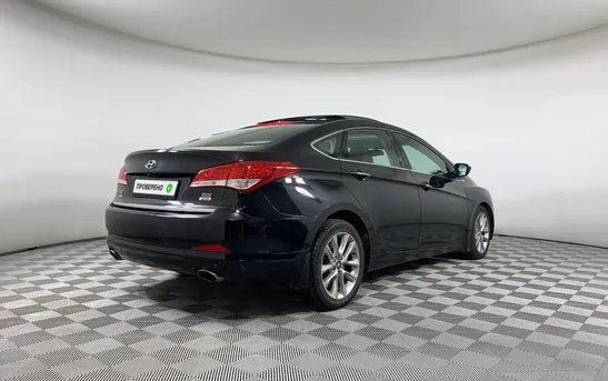Hyundai i40 2.00 автомат, фото №1