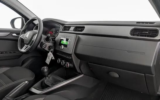 Renault Arkana 1.60 механика, фото №1
